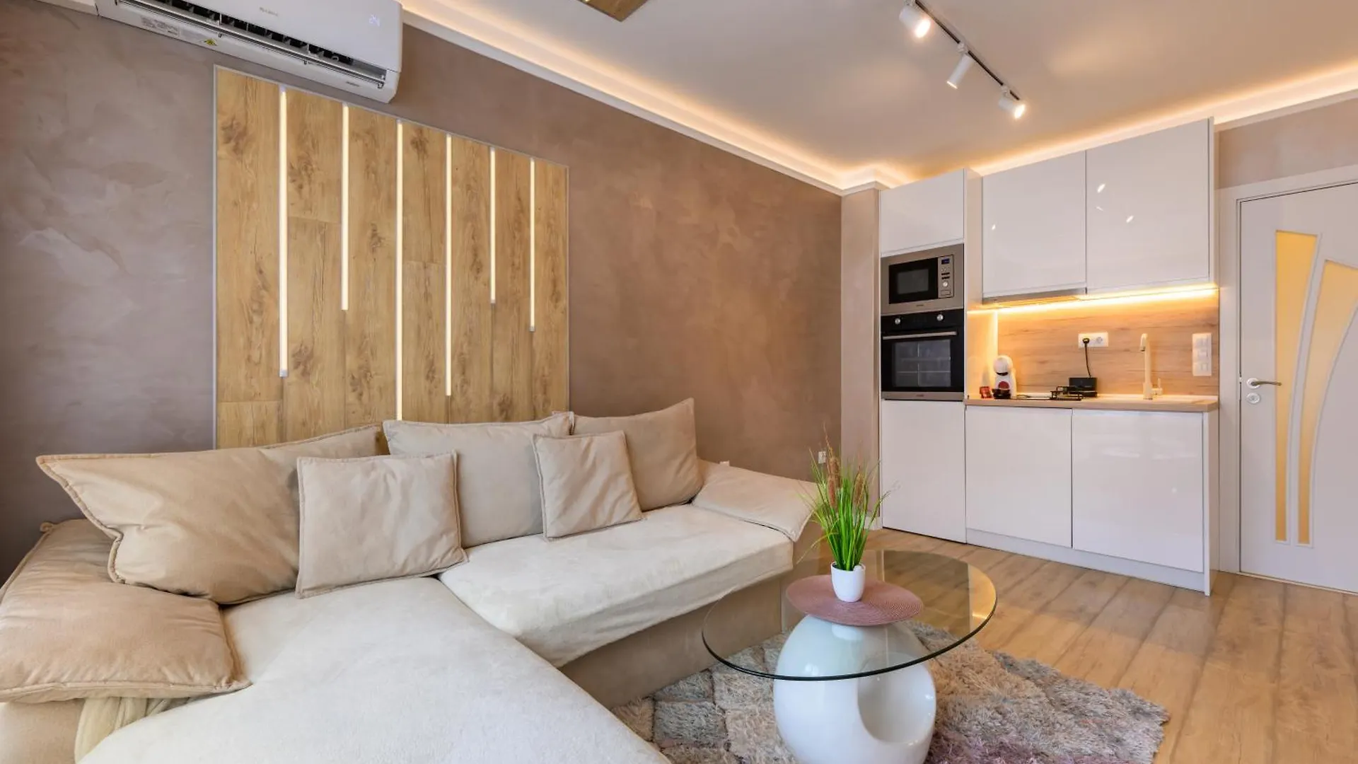 Cappuccino With Netflix Apartment Varna 0*,  Bulgaria